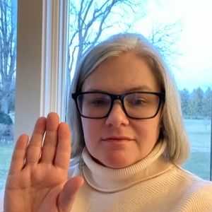 Meet your Posher, Sara